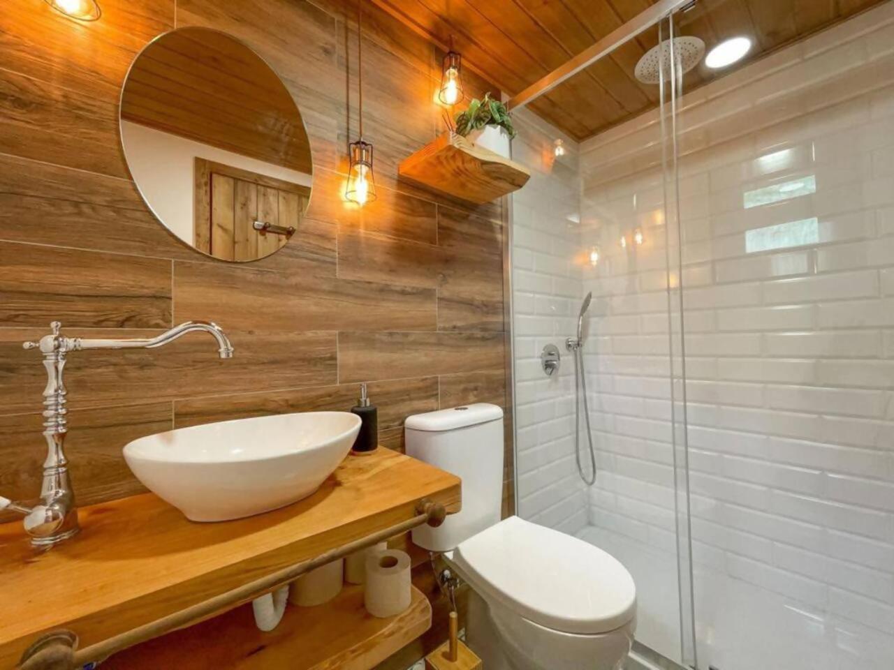 Hotel Mountain Eco Shelter 1 à Funchal  Chambre photo
